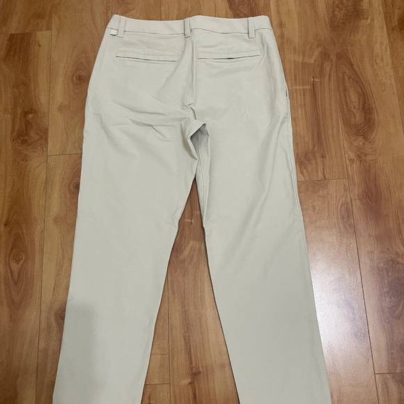 Lululemon Men Beige Pant 32" New without Tag - Picture 3 of 10